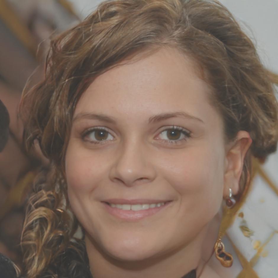 Claudia Rădulescu, consultant financiar
